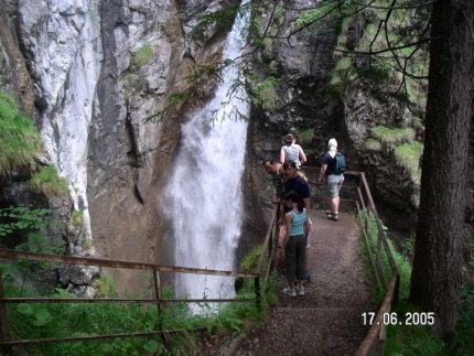 Kanzel am großen Wasserfall im Hölltobel